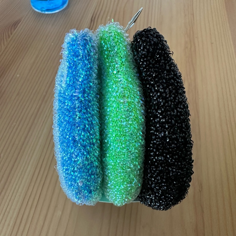 Kitty Scrub Sponge 3pack - Picture 2 of 4